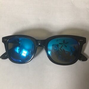 🏵2/$45🏵 Fashion Sunglasses